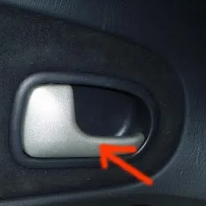 Door Handle.jpg