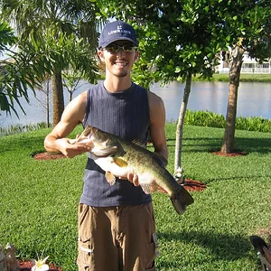 Bass7lbs23''_3.webp