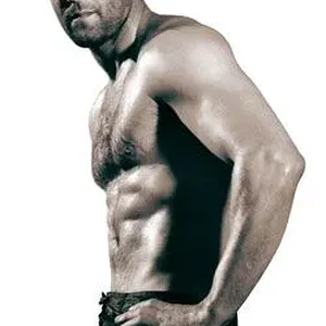 2006_02_JasonStatham_MensHealthCover_sm.webp