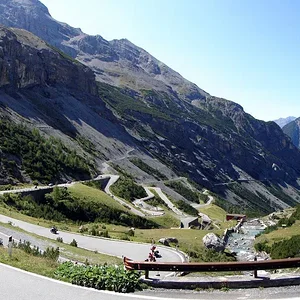 small-stelvio2pano.webp