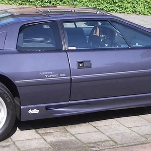 Lotus Esprit (2) JPG small (2).webp