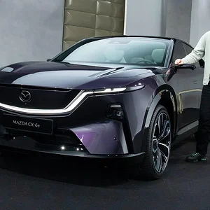 new-mazda-cx-6e-electric-suv-majors-on-looks-and-tech-v0-2MnKnc5a5kSmxHQaDIICEqdoQtxr6T_HjNPj...webp