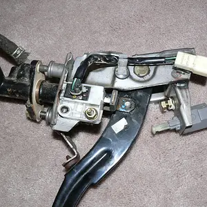 clutch_peda_3.jpg