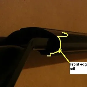 roof rack front edge b.JPG