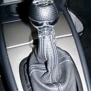 shift knob & boot.jpg