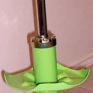 frontstrut.jpg