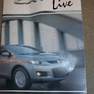 Brochure LIVE.jpg
