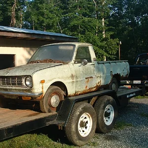 Mazda 1200 before.JPG