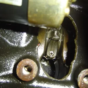 engine hole1.JPG