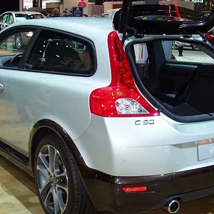 volvo c30.jpg