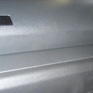 2006_Mazda5_Glove.jpg