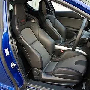 2009mazdarx8.mazdarx8rsseat500.img[1].jpg