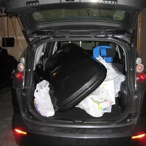 mazda5_thule_cargo_jan_20_2008_02.jpg