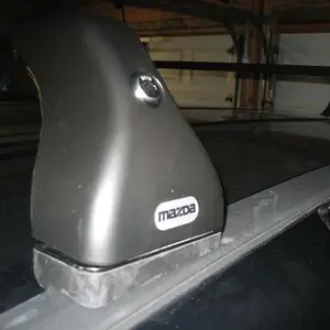 mazda5_thule_cargo_jan_31_2008_rack.jpg 002.jpg