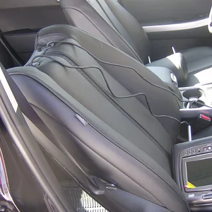 CX-7 DVD Headrests 008.jpg