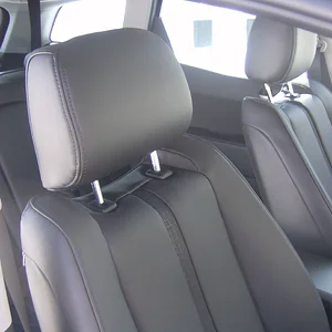 CX-7 DVD Headrests 009.jpg