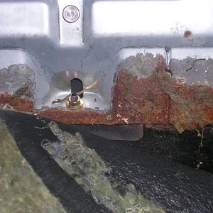 P.Side Floor Rust2.JPG