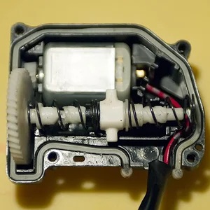 _J1Y0100.jpg