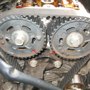 camshafts after belt on.jpg