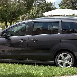 Mazda5baliton_s.jpg