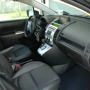 Mazda5_e_s.jpg