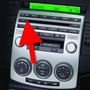 06_Mazda5_Audio.jpg