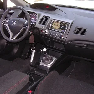 ag_07civicsi_interior.jpg