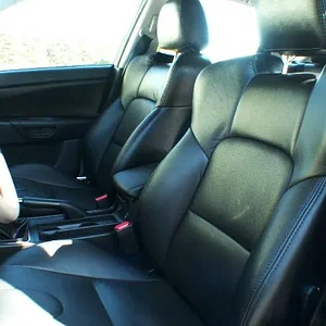Drivers seat.JPG