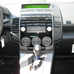 2010_Mazda5_Dashboard_Black_Piano_3.jpg