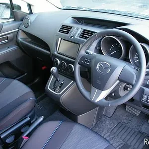 2011_Mazda_Premacy_Japan_Interior.jpg