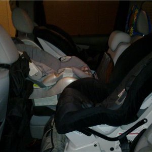 odyssey_3carseats_12112010259_cleaned.jpg