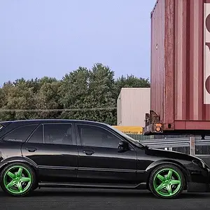 Green_Wheels.jpg