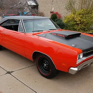Dodge_SuperBee_A12_1969_161141_20081125.JPG