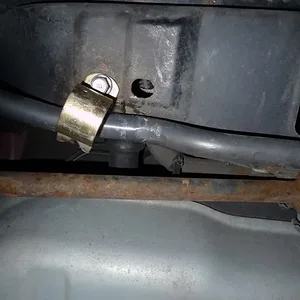 P5 - Broken RSB Bracket (1).JPG