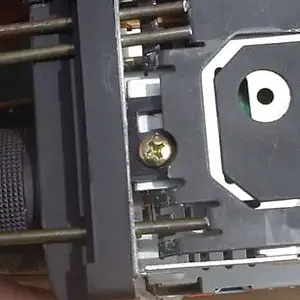 keys bottomed closeup.JPG