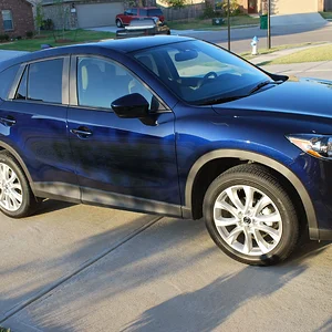 Mazda CX-5ExteriorRightFront.jpg