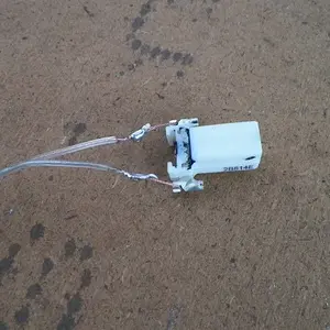 2013 speaker install 010.jpg