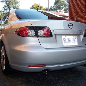 mazda2.jpg