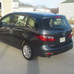 mazda 5-4.jpg