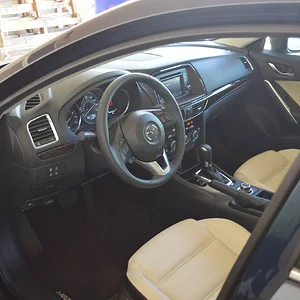Interior.jpg