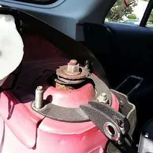 P5 - DS Rear Strut.jpeg