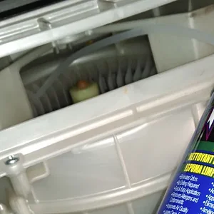 AC foam cleaner.jpg