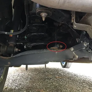2016 CX-5 Undercarriage Rust_01.jpg