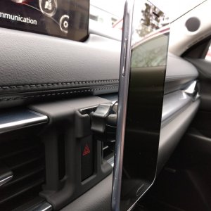 Magnetic Car Phone Holder 3.jpg