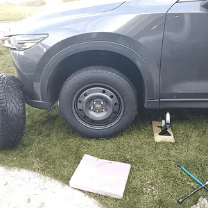 mazda cx5 with kia sorento 165 90r17 spare.png