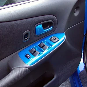 16driversdoor.jpg