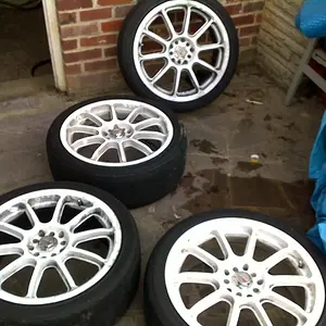 both sets o wheels 006.webp