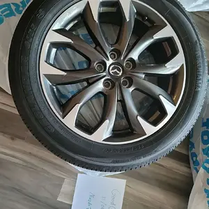 tire-wheel 1of4.webp