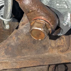 Leaking Crush Washer (Right).webp