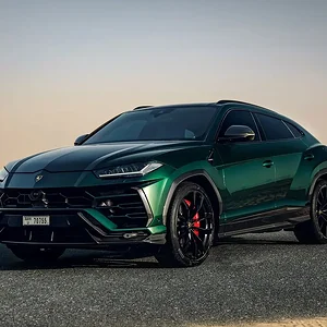 0_lambo_urus_7e99c2f6b1.webp